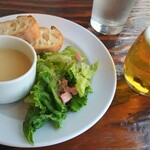 Ciao centro - 前菜とランチビール