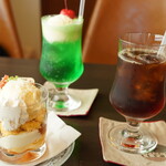 喫茶 またねって、ももぞので - 