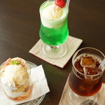 喫茶 またねって、ももぞので - 