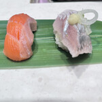 立食い寿司 根室花まる - サーモンとニシン