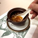 北京料理桂蘭 - ほぐしたフカヒレがたっぷり入っています(o^^o)