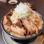 AKIHA麺屋 粋翔 - 『白』　野菜　角煮TP