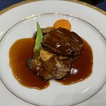 札幌グランドホテル - 北海道産牛肉の赤葡萄酒煮