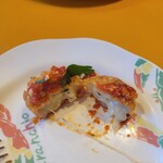 トラットリア・イタリア - 中はチーズタップリ