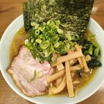 家系ラーメン 武将家 外伝 - 