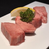 仙台牛焼肉 花牛 - 