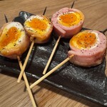 巻串ト酒 まぼや - ベーコンたまご巻き