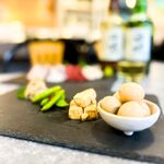 札幌天神 - その日の天神のオススメ４種の盛合わせ。まずはこれです。