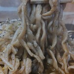 ゴールデンファイブヌードル - 麺リフト！