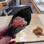 銀座のみこ寿司 - とろ手巻き