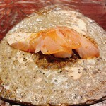 天ぷら たけうち - アカムツの昆布締めとヤリイカの模倣寿司