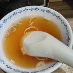 開楽 - チャーハン付け添えのスープ