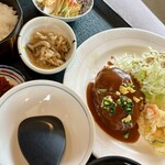 楽々支店 - 洋食定食