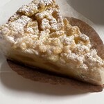 スフレパルヴァン - 洋梨のクランブルタルト　610円