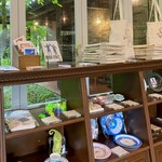 イレブンシス ティールームス - オリジナルトートバッグなどの販売コーナー