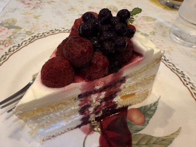 GROSVENOR CAFE photo 2