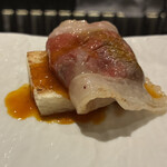 焼肉 喰心 - 名物　トーストユッケ