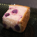 Élan - ランチコース 7865円 の食パン