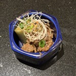 317744218 - 先付