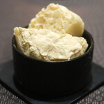 Élan - ランチコース 7865円 のきな粉のフランスパン