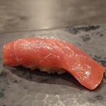 寿司栄 - 赤身漬け