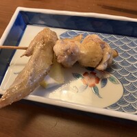 博多水炊きと地鶏串えんま - 手羽先