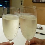 スーツァンレストラン 陳 - 2014.09 嫁とふたりで行ってきました、泡で二度目の乾杯