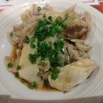 串かつ でんがな - 牛スジポン酢は牛スジの臭みがなく食べやすい逸品です。