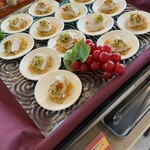 レストラン ヴァロリス - 自家製若鶏胸肉の白ハム　ニンニクとアンチョビのピュレ添え