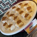 レストラン ヴァロリス - 柑橘類のパウンドケーキ