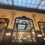 Bouillon CHARTIER - 内観は、雰囲気抜群。