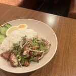 THAIFOOD マイペンライ - カオヤムガイトード