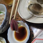 鈴木旅館 - 秋刀魚のお刺身いただきます～！