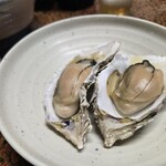鈴木旅館 - 焼き牡蠣です～！