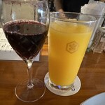 ナイス☆ユカリ - キンミヤポンジュース・少し喋ったお隣さんの赤ワイン