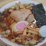 伊勢屋 - 料理写真:ラーメン
