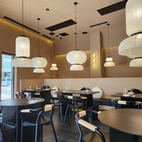 湘南飯店 - 素敵なインテリアの店内