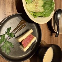焼肉うしごろ 新宿三丁目店 - 