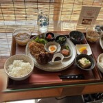 三國湊 食の蔵 灯 - 