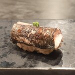 寿司栄 - 炙り秋刀魚