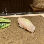 寿司つばさ - クエ