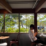 ショウゾウ シラカワ 水辺のコーヒー - 