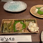蕎麦きり 京橋 山茂登 - 酒のつまみ三種盛り