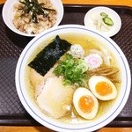 きく屋 - 2014.10特製ラーメン（850円）＋ランチセット（150円）