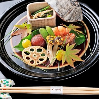 【四季を感じられる】厳選された旬の京野菜、鮮魚を堪能