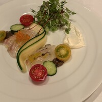 THE KOBECRUISE コンチェルト - 野菜たちの配置が良い。彩りで楽しんでから食べちゃう。