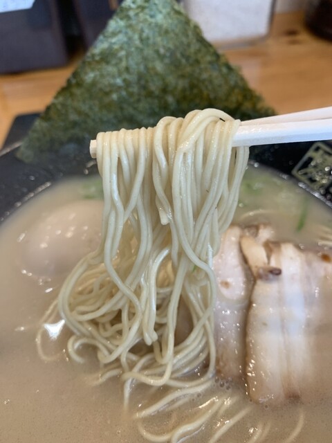 Hakata Ramen Honmaru Tei Atsuta Ten photo 2