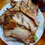 かし亀 - チャーシュー広げてみた