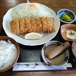 とんかつ専門店 かつ一 - ヒレかつ定食