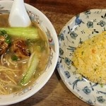 龍王亭 - トンポーロー麺  チャーハンセット